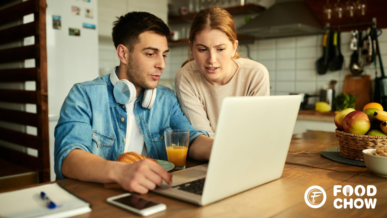 Join FoodChow Partner Program in the UK to work from home and help restaurants grow digitally